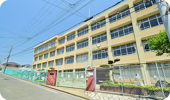 荒井小学校