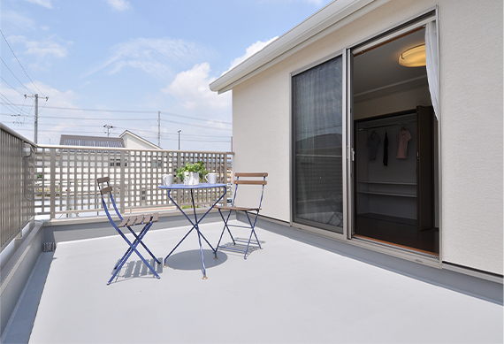 ワイドバルコニー