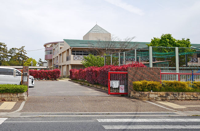 別府西小学校