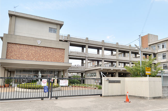 市立加古川小学校900m