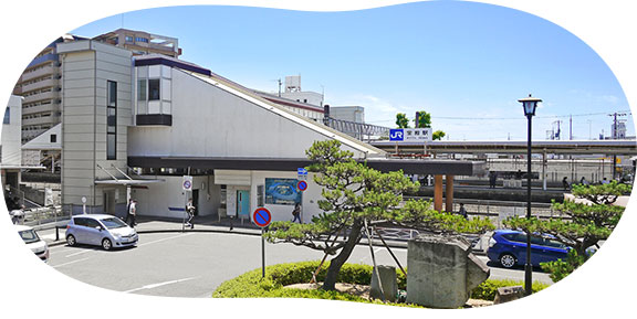 JR宝殿駅