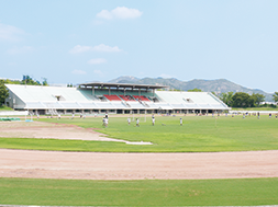 陸上競技場