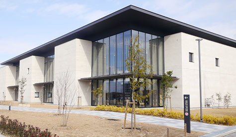 高砂市立図書館
