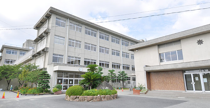 市立米田西小学校