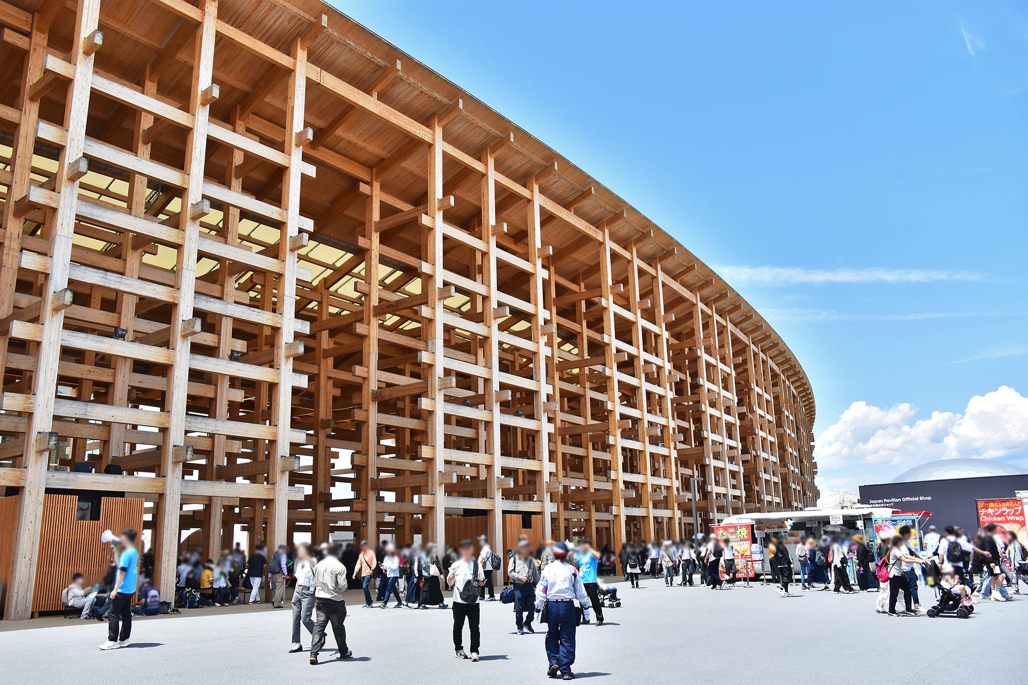 社員研修で大阪・関西万博へ！大屋根リング見学と最新技術の体験