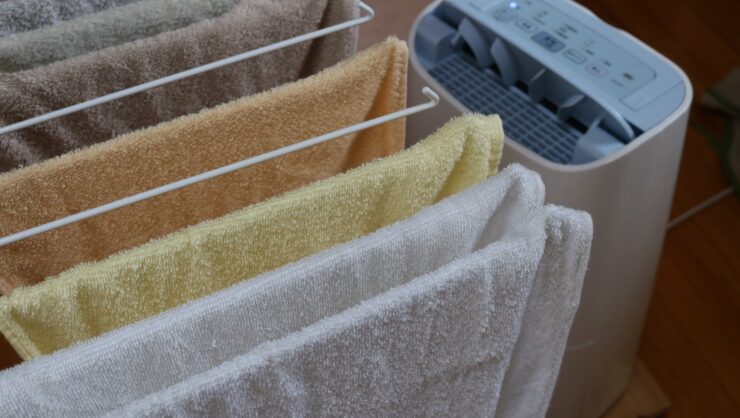 除湿機を使ったタオルの室内干し